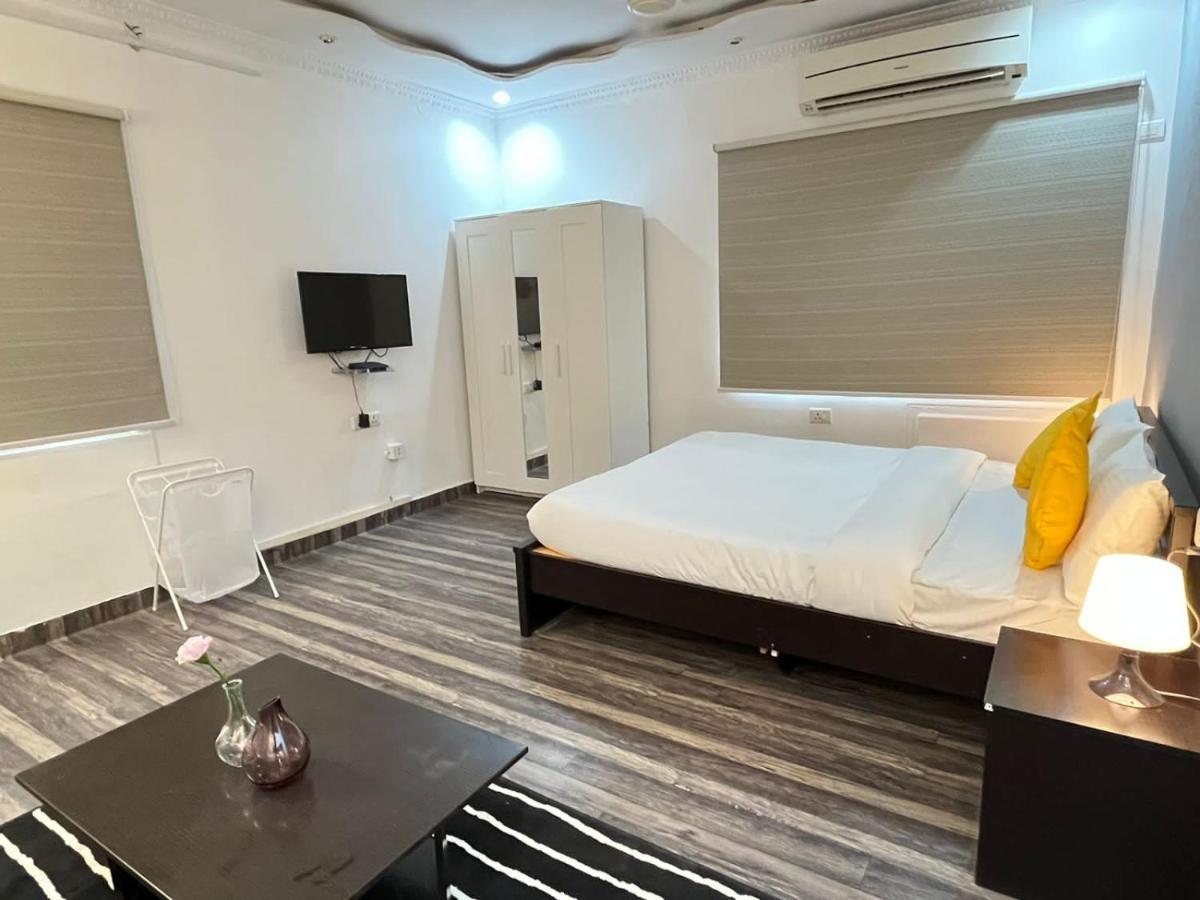Bedchambers Serviced Apartments, Hyderabad Ngoại thất bức ảnh